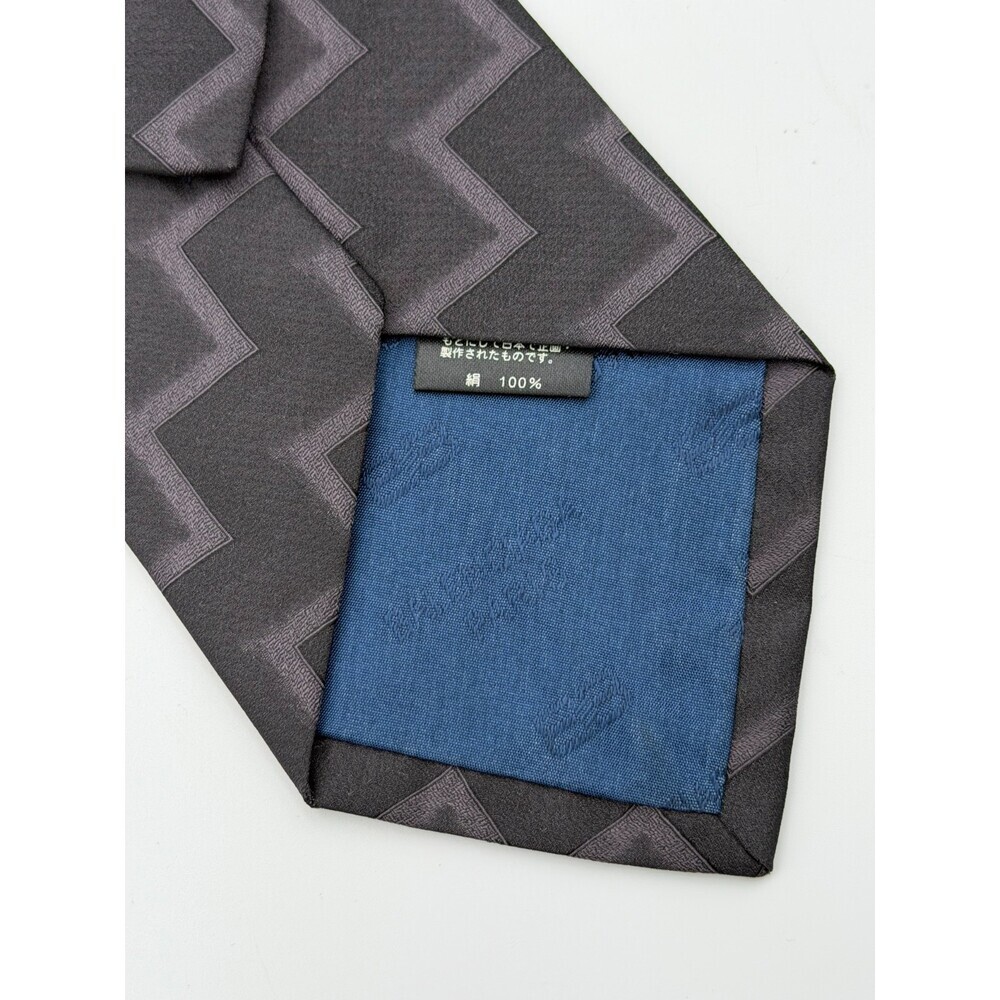 Balenciaga Paris Necktie 100% Silk Tie Gray Black Geometric Zig Zag Pattern Tie - Picture 6 of 9